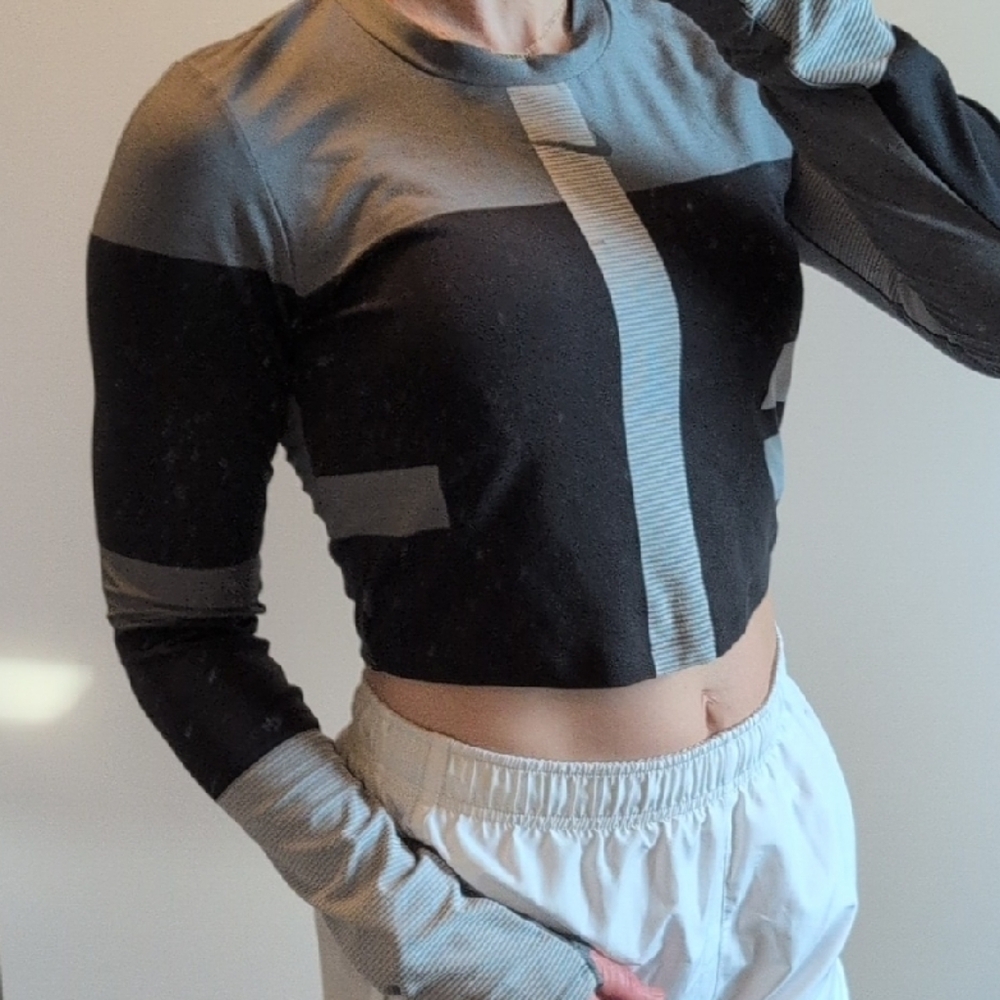 Nike Black and Gray Long Sleeve Top